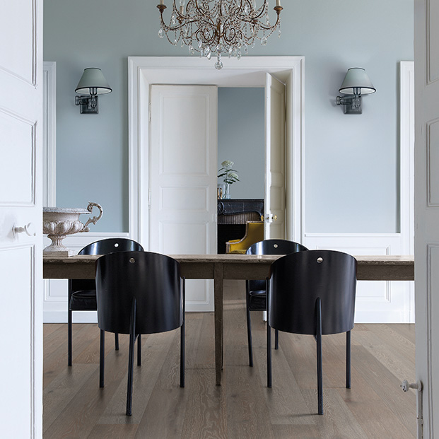 Old grey oak matt, planks